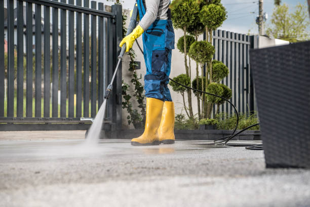 Best Garage Pressure Washing  in North Enid, OK